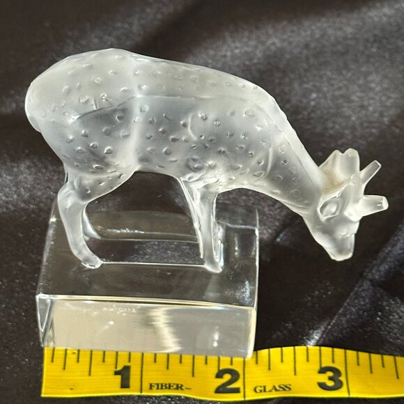 Flawless Lalique Crystal Deer. - Picture 7 of 8